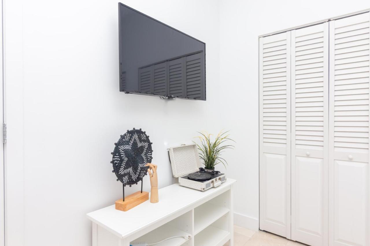 Home Miami Downtown - 5 Minutes To Wynwood - Art District Near Miami Port Bagian luar foto
